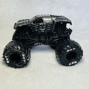 Monster Jam Max D Maximum Black Blacked Out Loose 4X4 Truck HTF 1:64 Diecast